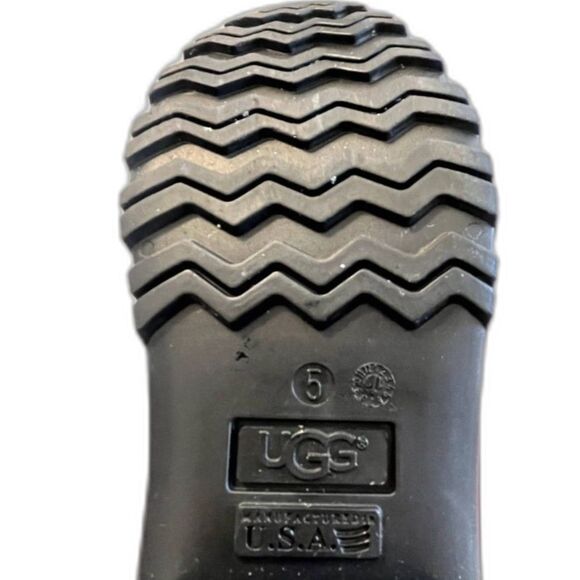 Women's UGG Australia Shelby Matte Black Rain Boots - Size 5 - Picture 7 of 8